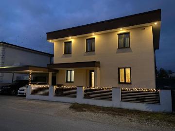 Familienglück in ruhiger Lage – modernes Zuhause mit...