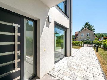 Modernes Neubauhaus mit Wienerwaldblick – 130 m²,...