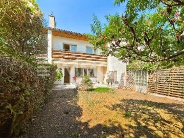 Leben in Mauer Haus mit Garten, Garage und viel Potential!
