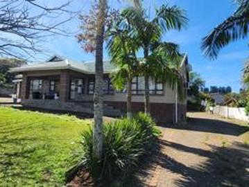 family home on the market in widenham