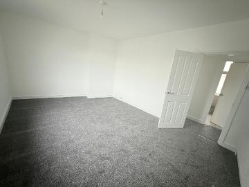 Fieldway, Dagenham RM8, 3 bed terraced house to rent,...