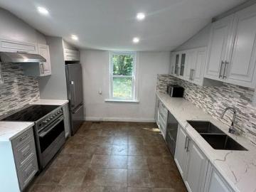 For Lease 22 wells Avenue Unit# 2, Brantford, Ontario