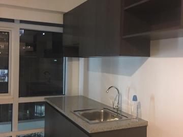 FOR SALE: Apartment / Condo / Townhouse Manila...