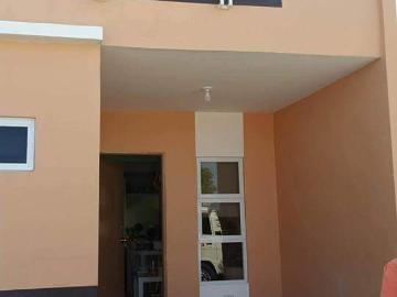 FOR SALE: Apartment / Condo / Townhouse Pampanga >San...