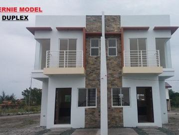 For sale: house rizal