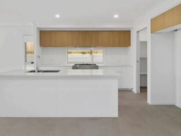 For Rent 4 Bedroom House CHAMBERS FLAT QLD DS79457660
