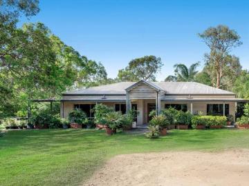For Rent 6 Bedroom House Gumdale, QLD DS102723378
