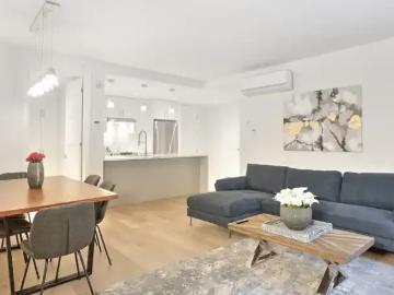For Rent 2 Bedroom Apartment Saint QC DS103118259