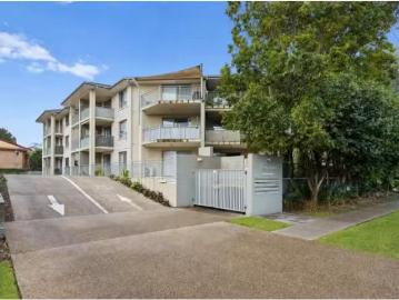Unique 2 BR 1/7 9 Parry Street, Tweed Heads South...