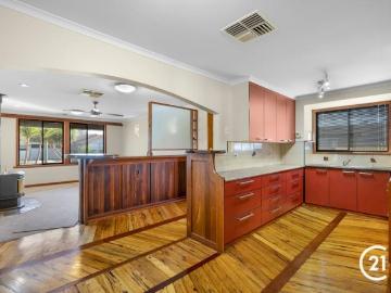 For Rent 3 Bedroom House Echuca, VIC DS102587136