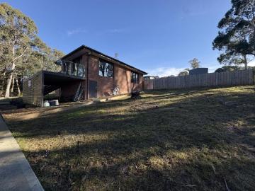 For Rent 3 Bedroom House PORT HUON TAS DS104948614