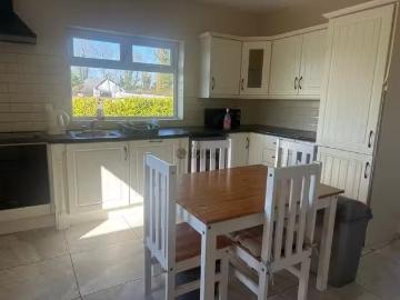 Charming Ratharney, Abbeyshrule, Ratharney, Co. Longford...