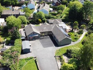 Four Acres, Mirfield, 7 Bedroom Detached