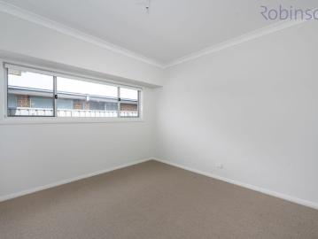 Four bedroom contemporary style near new home