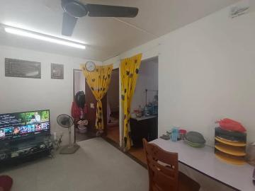 Flat Block L Pandan Jaya Non Bumi
