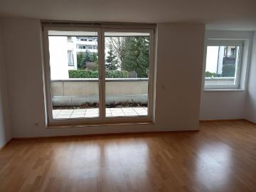 Freundliche 2 Zimmer Wohnung mit Tiefgaragen Stellplatz,...