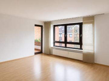 Freie schöne 3 Zimmer Wohnung in ruhiger Lage mit...