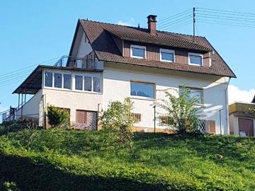 Herrliche Lage: Freistehend. EFH + 2 Ggn. + bezaubernde...
