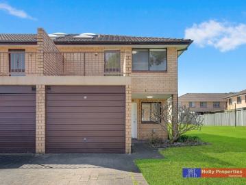 Freshly renovated 3 Bedroom Townhouse in quiet location