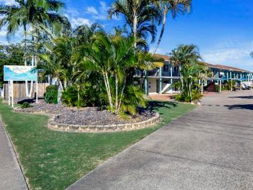 Coastal Lifestyle Awaits Just 200m to the Beach