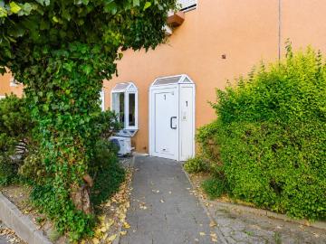 Frisch renoviertes Single Appartement im EG mit großem...