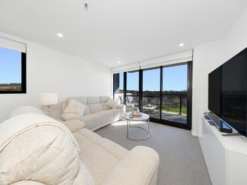 Fully Furnished Apartment With Resort Style Amenities In...