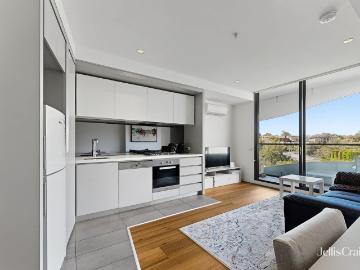 Furnished One Bedroom Living with Resort Style Amenities
