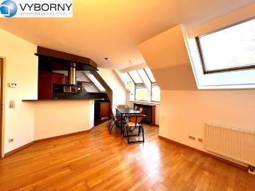 Gablitz zentrale, gepflegte 3 Zimmer Dachgeschosswohnung...