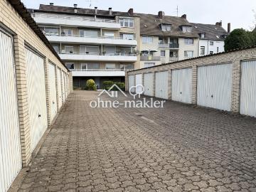 Garagenhof mit 17 Garagen zu verkaufen