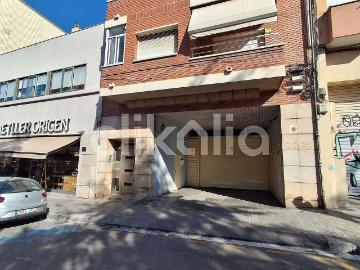 Garaje en venta en calle De Marcelino Menéndez Pelayo,...
