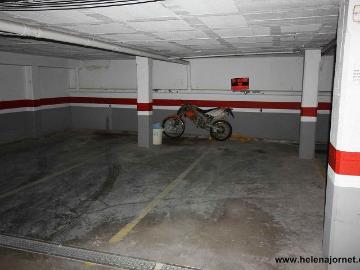 Garaje en venta en Castell Platja d´Aro, de 18 m² por 18.000