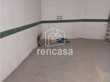 Garaje en venta en avenida De Valmanya, Alcarràs, de 12...
