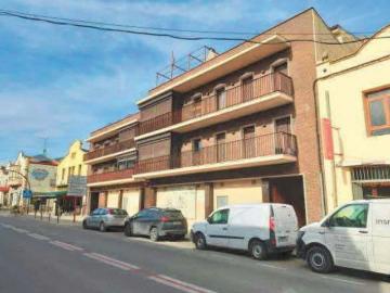 Garaje en venta en avenida De Setembre, Bellcaire...