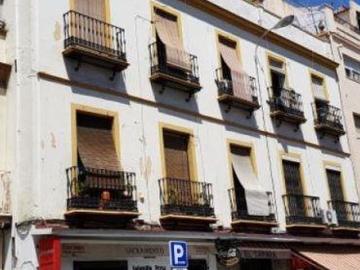 Garaje en venta en Sevilla, Sevilla