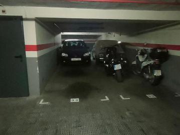 Garaje en venta en plaza Cardona, Barcelona, de 7 m² por...
