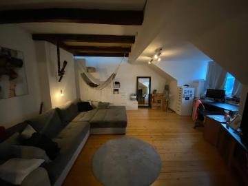 Gemütliche Dachgeschosswohnung in top Lage von Graz – ab...