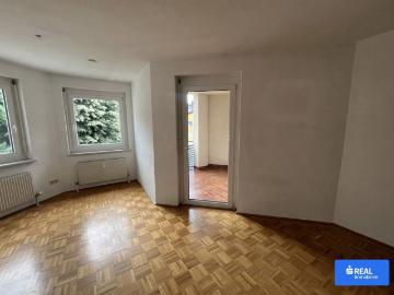 Gemütliche 2 Zimmerwohnung mit Loggia