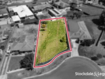 Generous Allotment in Court Location!