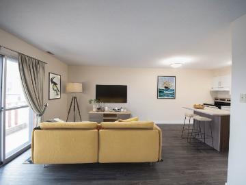 Golden Arms 1 Bedroom Apartment for Rent at 11 St...