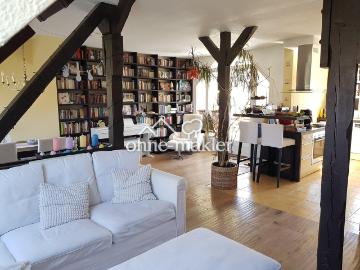 Große Dachgeschosswohnung im ruhigen Gartenhaus mit...