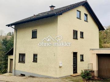 Großes Ein bis Zweifamilienhaus mit Balkon, Terrasse und...