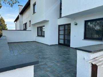 Großes renoviertes Wohnhaus, Monteurunterkunft,...