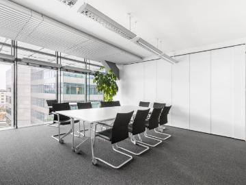 Serviced Office für 10 Personen bei Regus Lyoner Stern