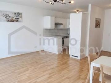 Großzügige 4 Zimmer Wohnung, 101m², WG tauglich, nahe U6...