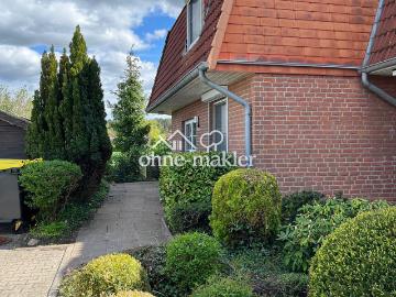 Großzügige 3 Zimmer Wohnung mit Garten in ruhiger Lage