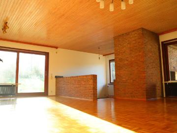 Großzügiges Einfamilienhaus mit Traumgrundstück und...