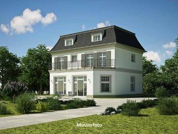 Großzügiges Einfamilienhaus mit ausgebautem...