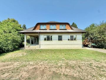 GROßZÜGIGES EINFAMILIENHAUS mit Garten, Terrasse &...