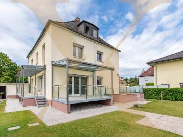 Großzügiges Einfamilienhaus mit großem Garten und...