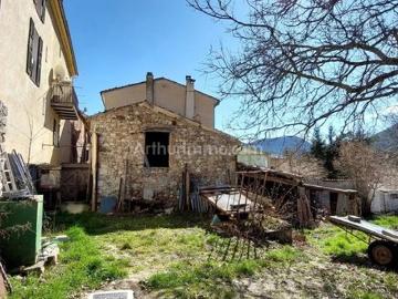 Grange 2 pièces 76 m²